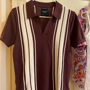 Abercrombie & Fitch Small Burgundy Polo Shirt